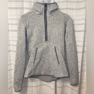 LULULEMON Half zip